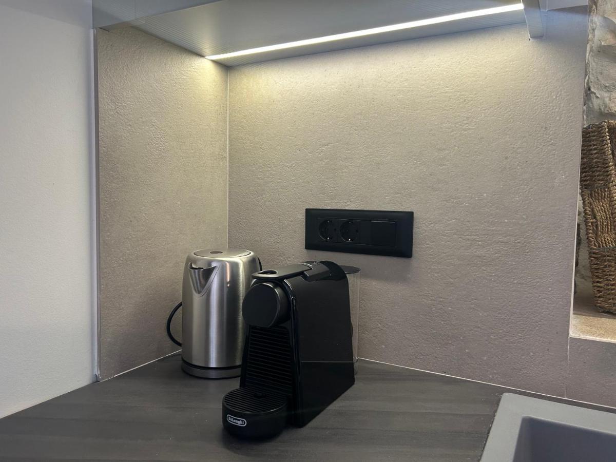 Piedra Luxury Apartments Nafplio Bagian luar foto