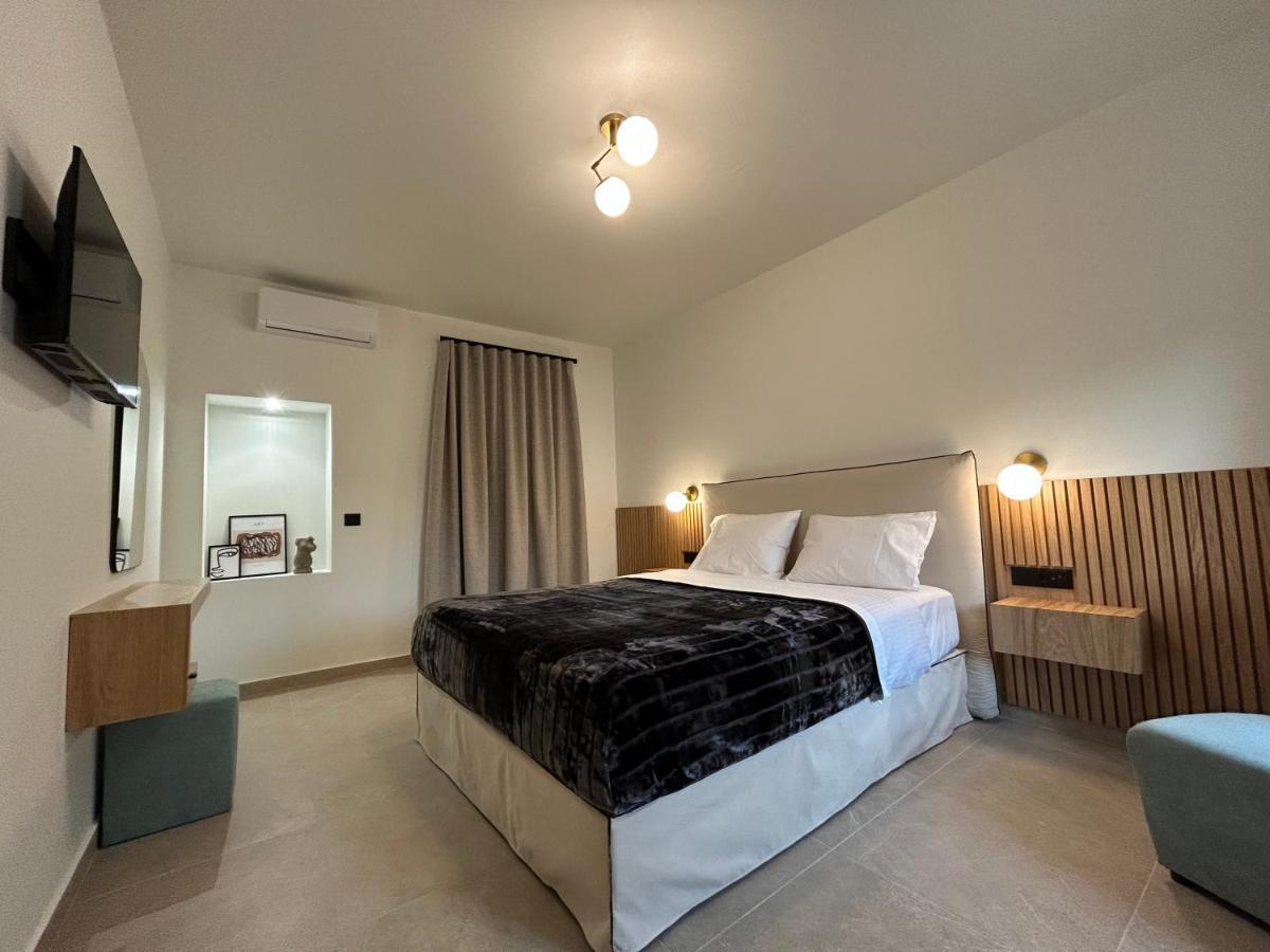 Piedra Luxury Apartments Nafplio Bagian luar foto
