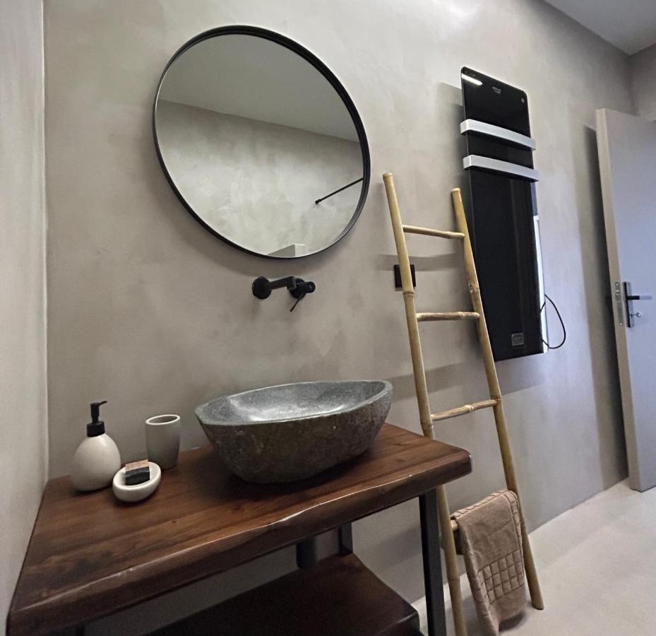 Piedra Luxury Apartments Nafplio Bagian luar foto