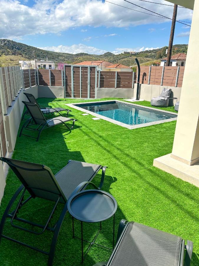 Piedra Luxury Apartments Nafplio Bagian luar foto
